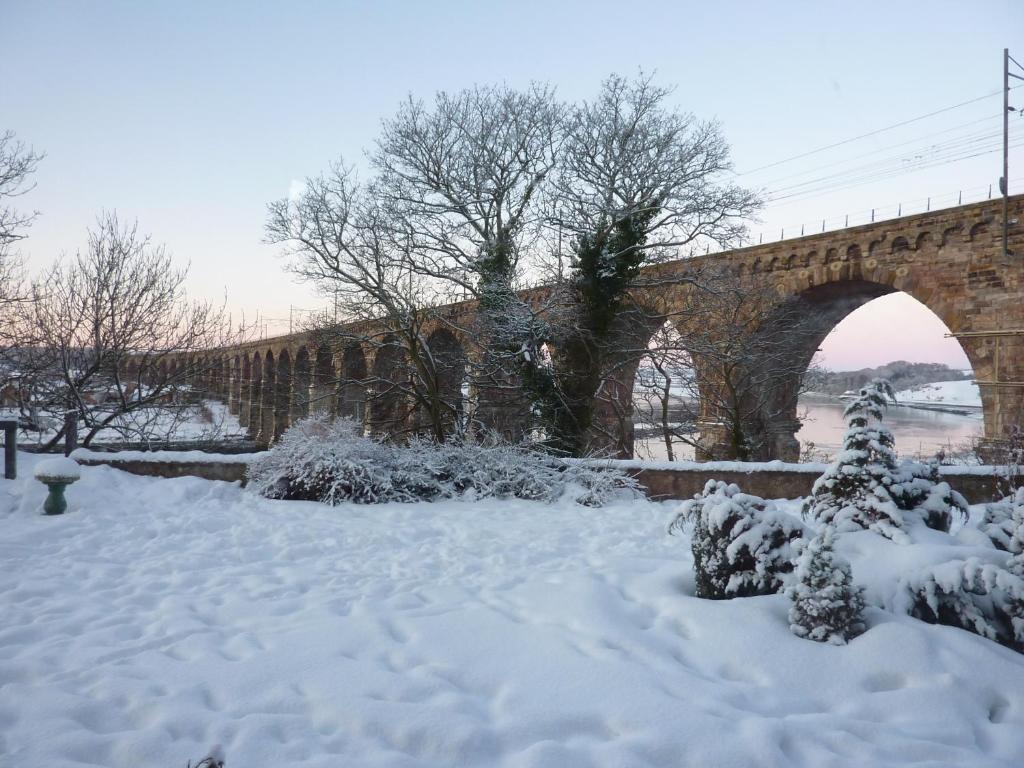 Bed and Breakfast Castle Vale House Berwick Upon Tweed Exterior foto